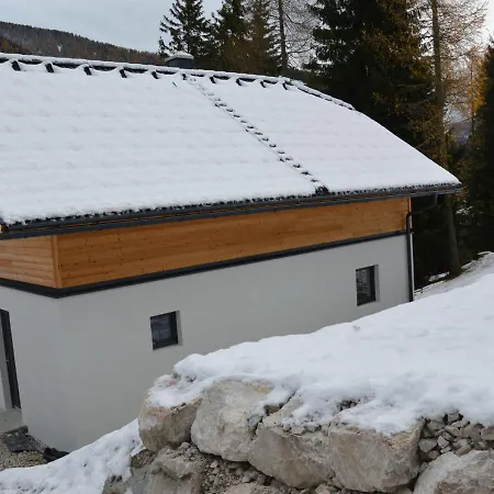 Only 200 M From Lift With Sauna Horská chata