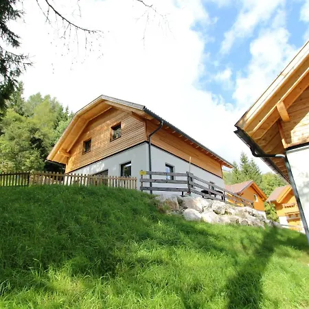 Only 200 M From Lift With Sauna Horská chata Bad Kleinkirchheim