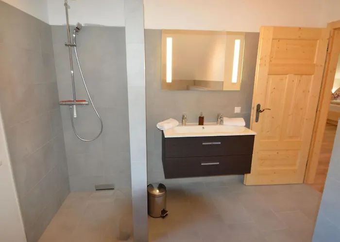 Only 200 M From Lift With Sauna Domek alpejski *